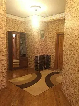 Kirayə verilir 3 otaqlı yeni tikili 120 m²