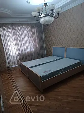 Kirayə verilir 3 otaqlı yeni tikili 80 m²