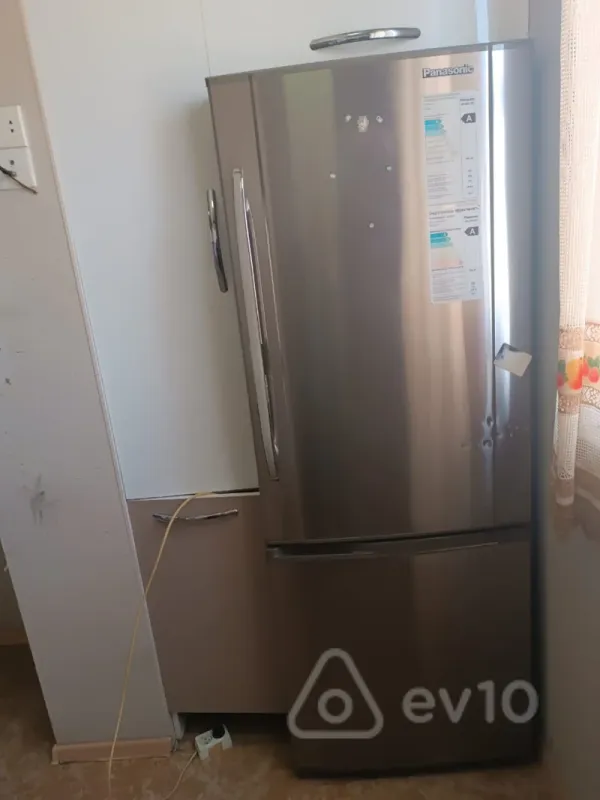 Kirayə verilir 3 otaqlı yeni tikili 80 m²