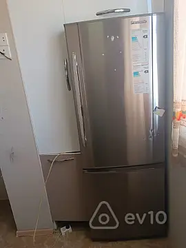 Kirayə verilir 3 otaqlı yeni tikili 80 m²