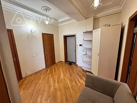 Satılır 3 otaqlı yeni tikili 105 m²