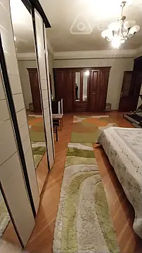 Kirayə verilir 4 otaqlı ofis 230 m²