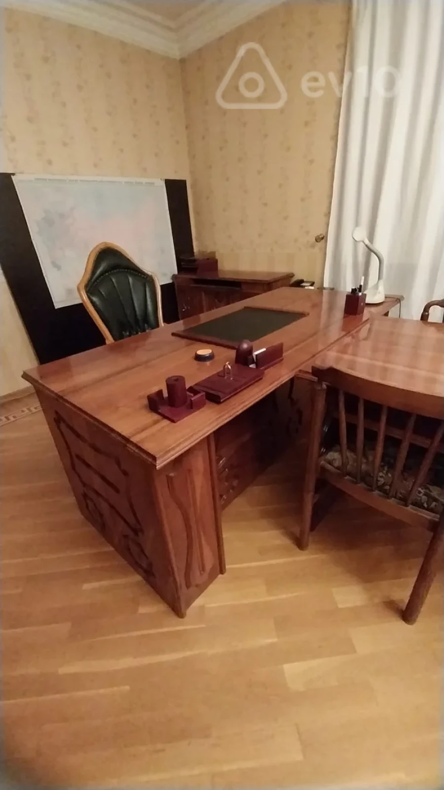 Kirayə verilir 4 otaqlı ofis 230 m²