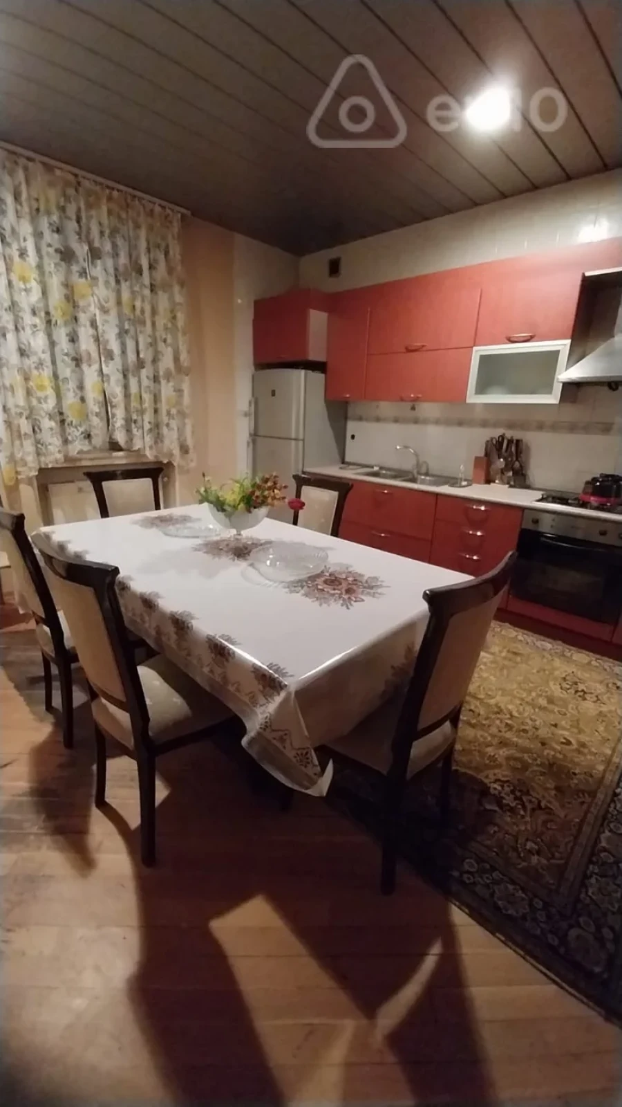 Kirayə verilir 4 otaqlı ofis 230 m²