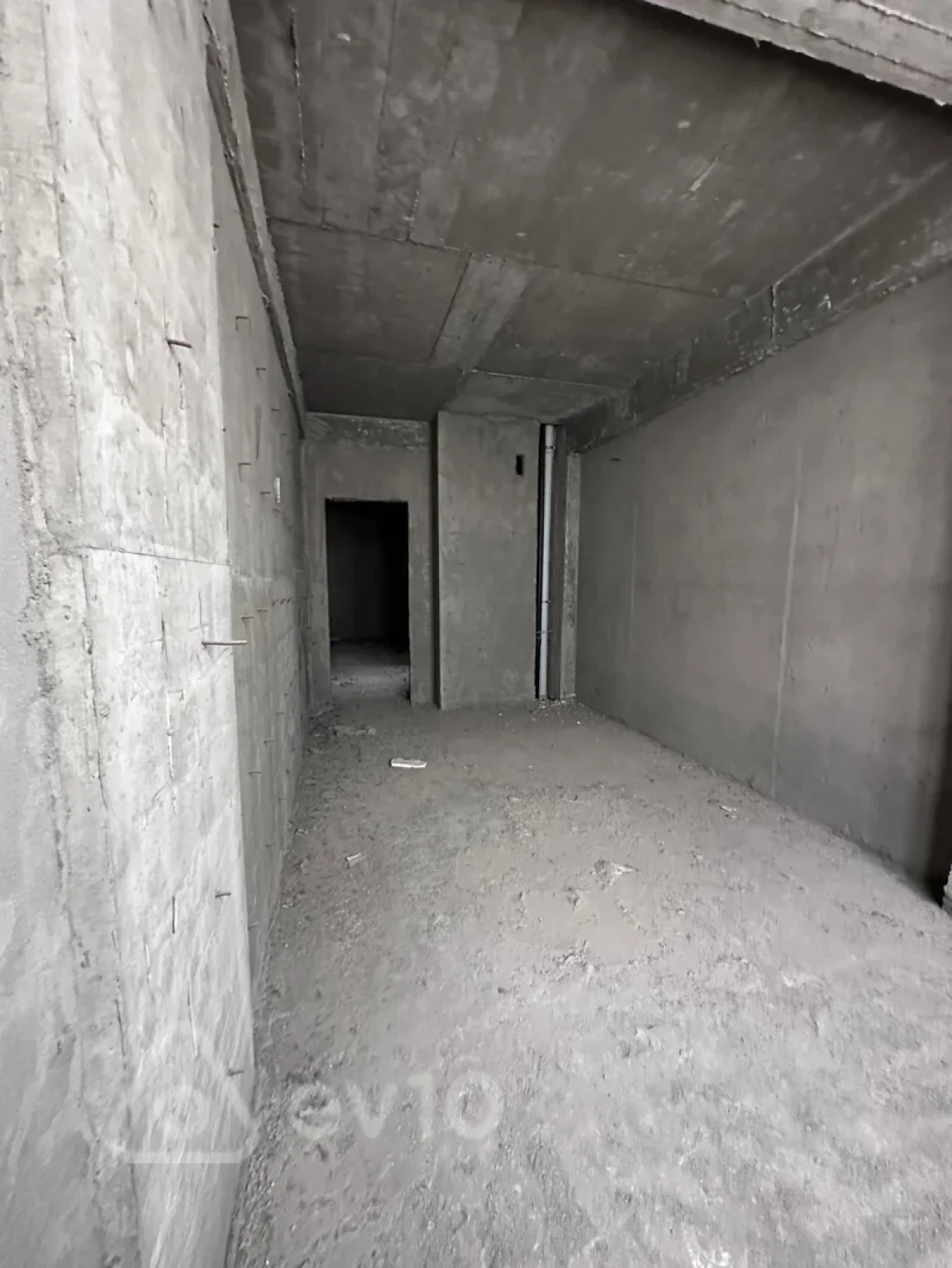 Satılır 3 otaqlı yeni tikili 145 m²