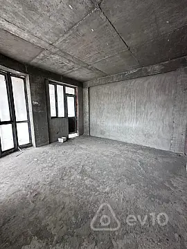 Satılır 3 otaqlı yeni tikili 145 m²