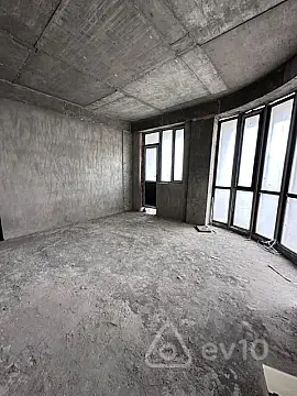 Satılır 3 otaqlı yeni tikili 145 m²