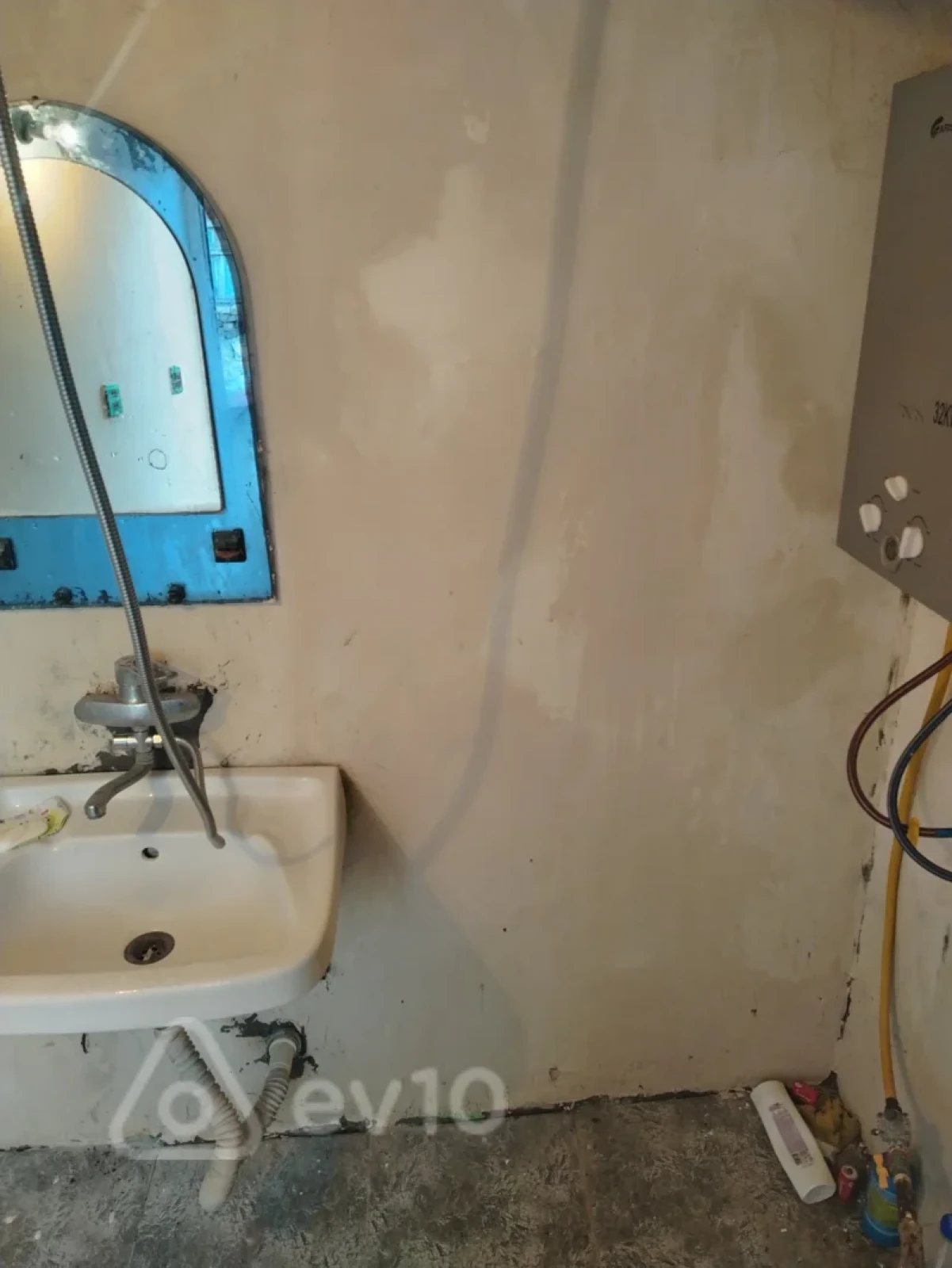 Kirayə verilir 3 otaqlı həyət evi 60 m²