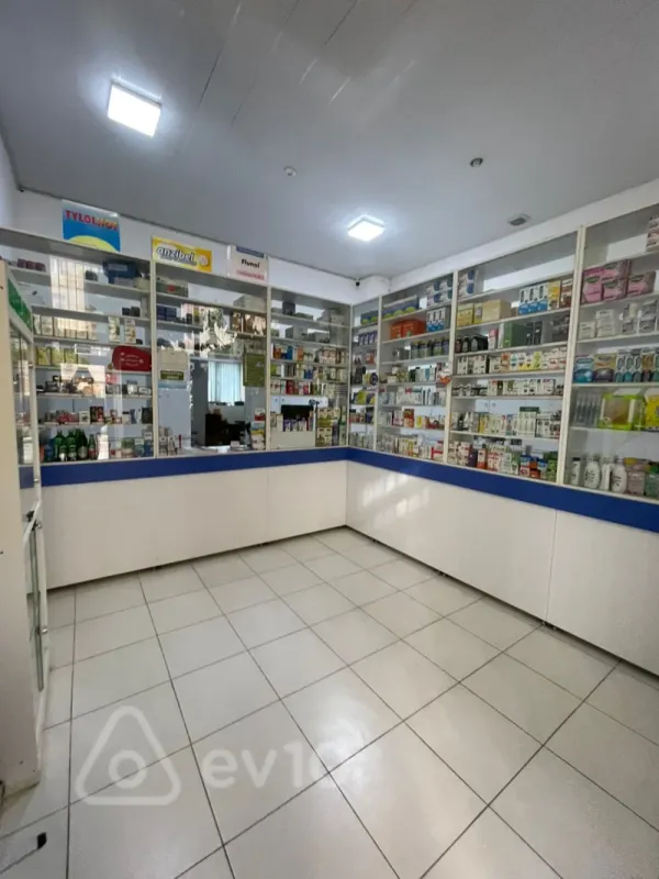 Satılır mənzil 68 m²