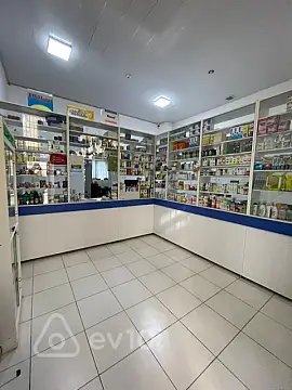 Satılır mənzil 68 m²