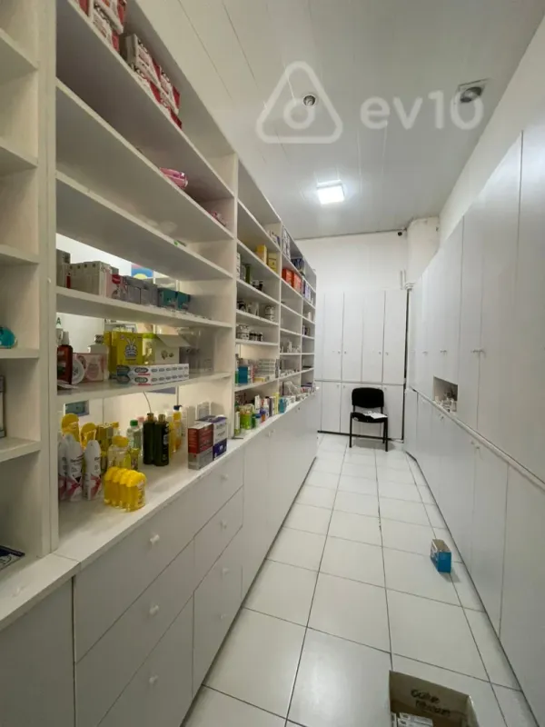 Satılır mənzil 68 m²