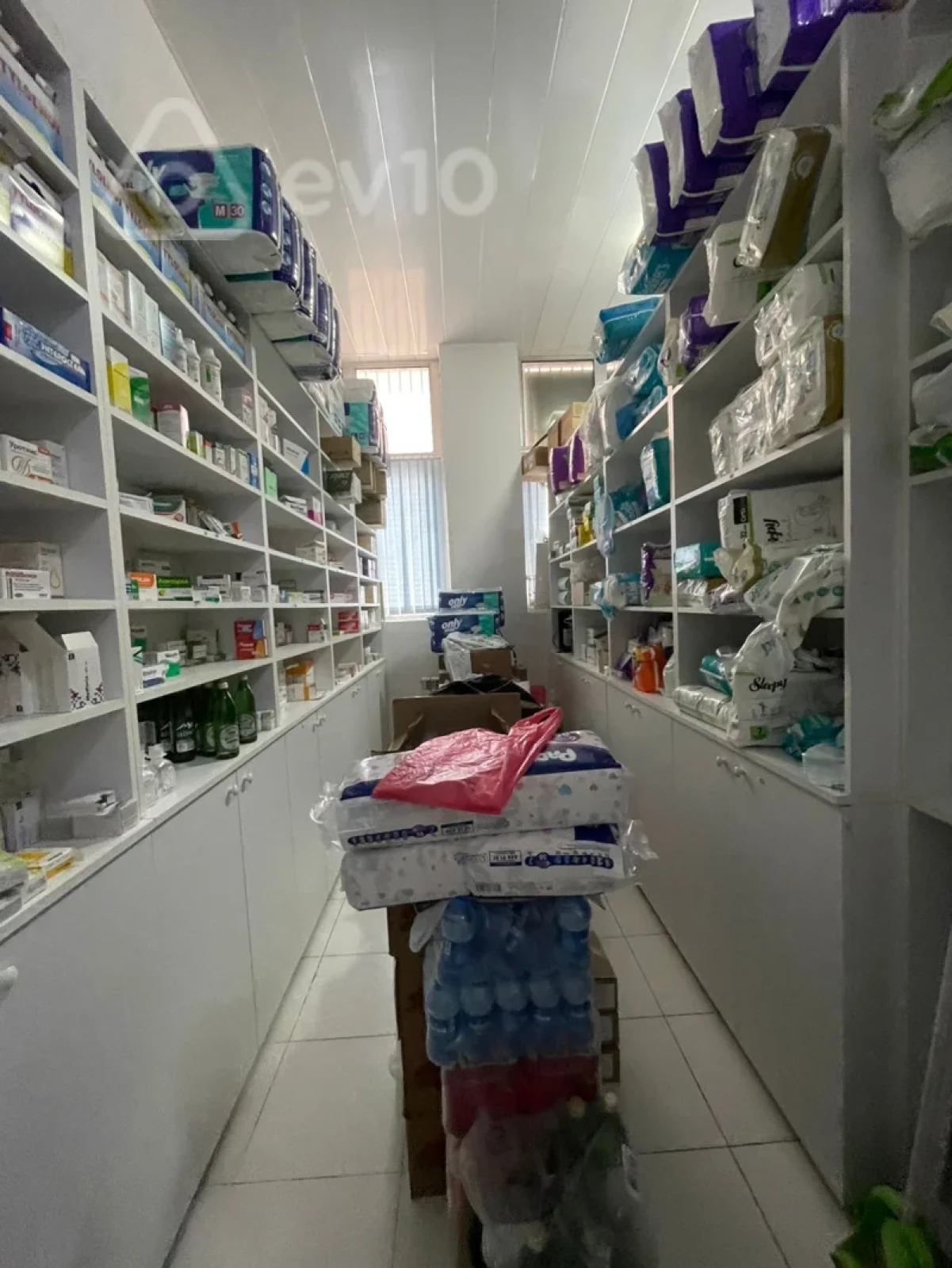Satılır mənzil 68 m²