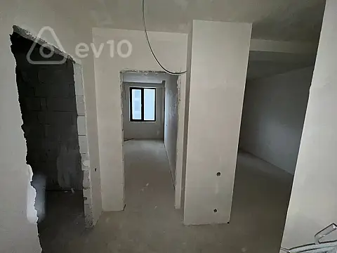 Satılır 2 otaqlı yeni tikili 49 m²