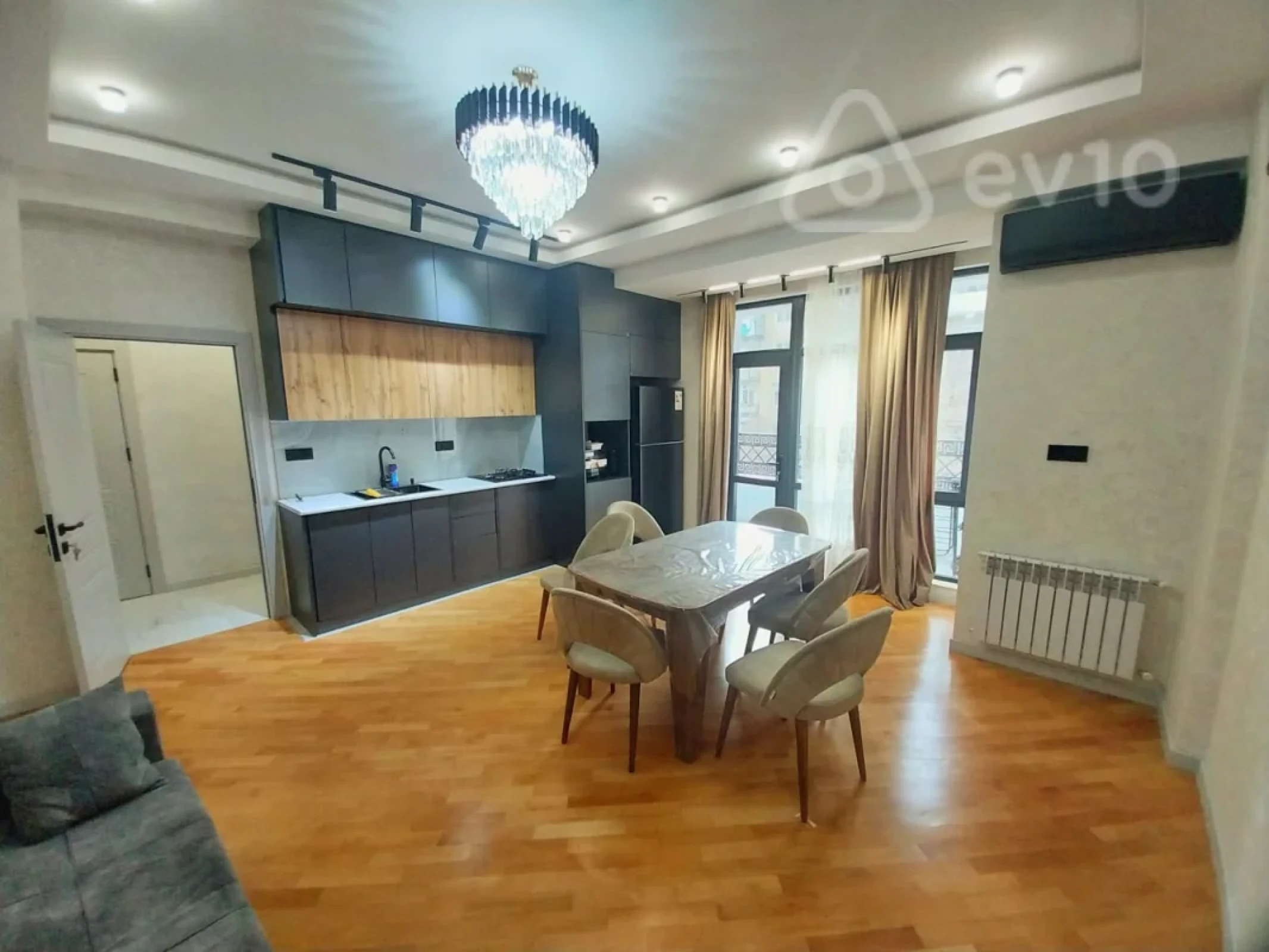 Kirayə verilir 2 otaqlı yeni tikili 65 m²