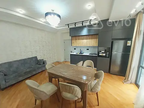 Kirayə verilir 2 otaqlı yeni tikili 65 m²