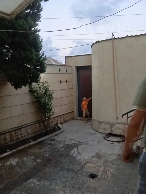 Kirayə verilir 3 otaqlı həyət evi 90 m²