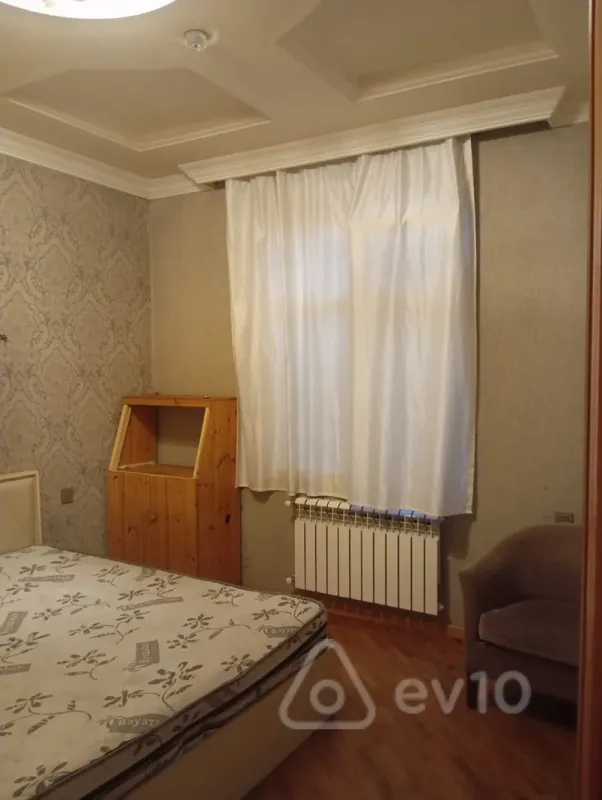 Kirayə verilir 3 otaqlı həyət evi 90 m²
