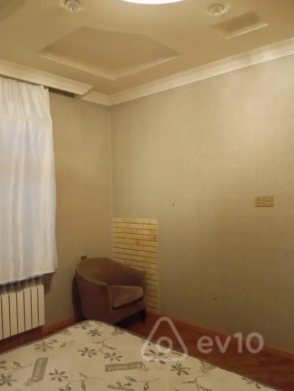 Kirayə verilir 3 otaqlı həyət evi 90 m²