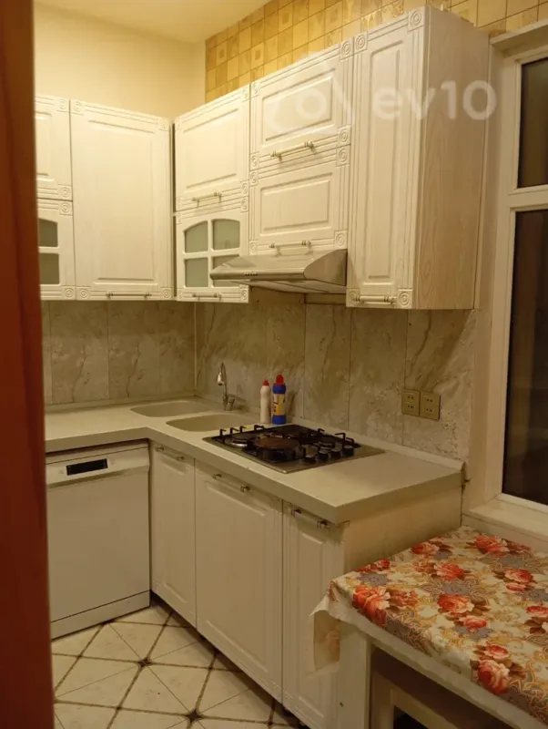 Kirayə verilir 3 otaqlı həyət evi 90 m²