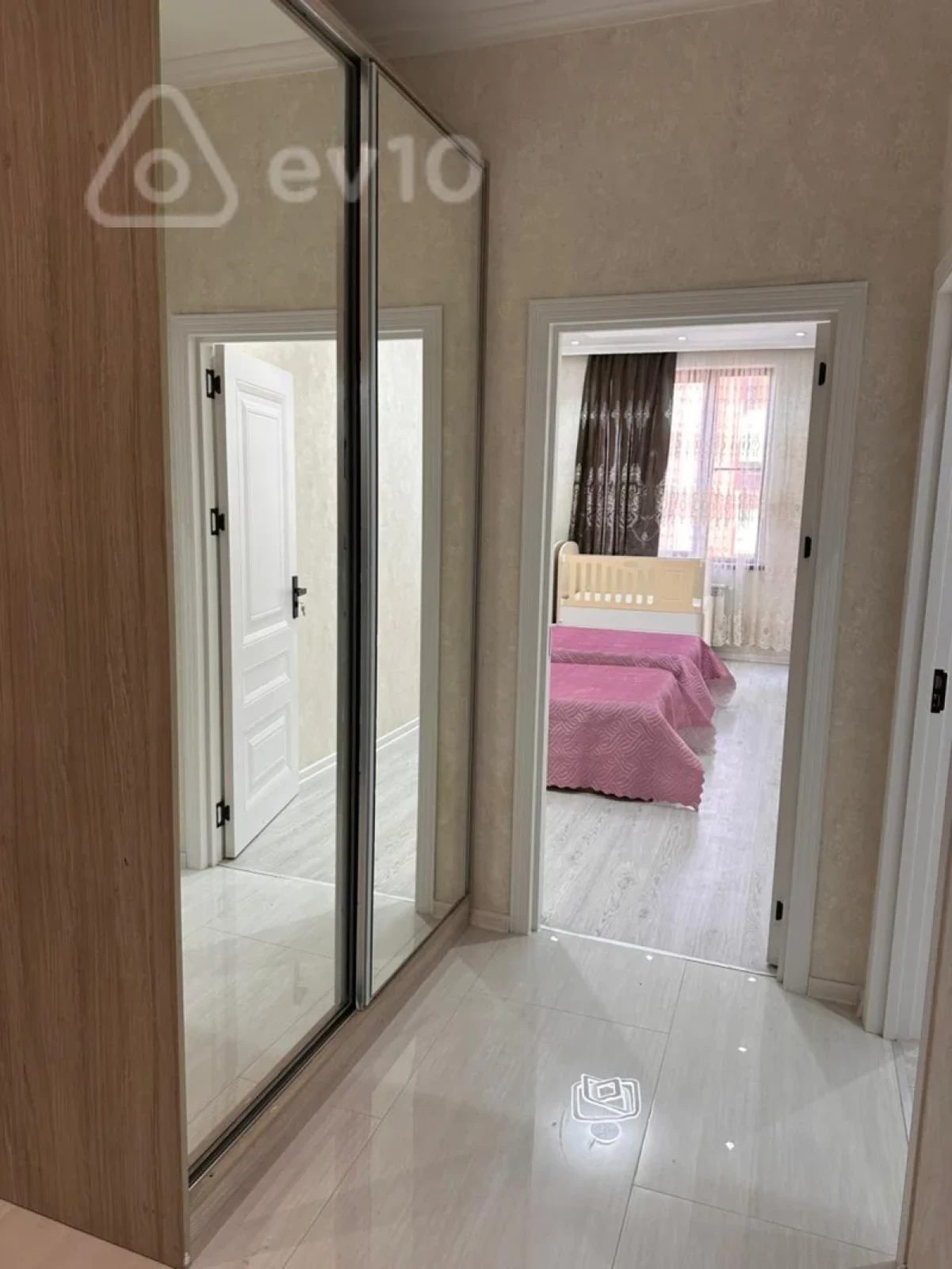 Kirayə verilir 3 otaqlı yeni tikili 85 m²