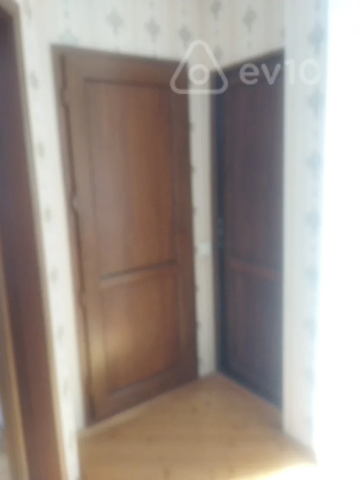 Satılır 5 otaqlı həyət evi 220 m²