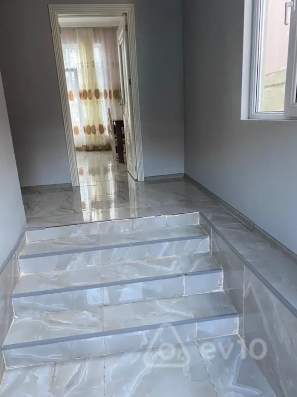 Kirayə verilir 3 otaqlı həyət evi 93 m²