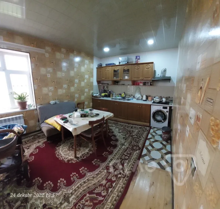 Satılır 6 otaqlı həyət evi 220 m²