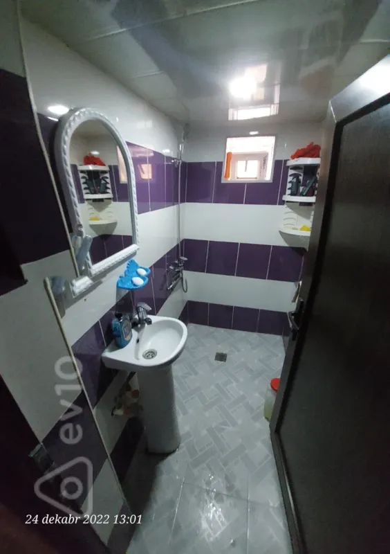 Satılır 6 otaqlı həyət evi 220 m²