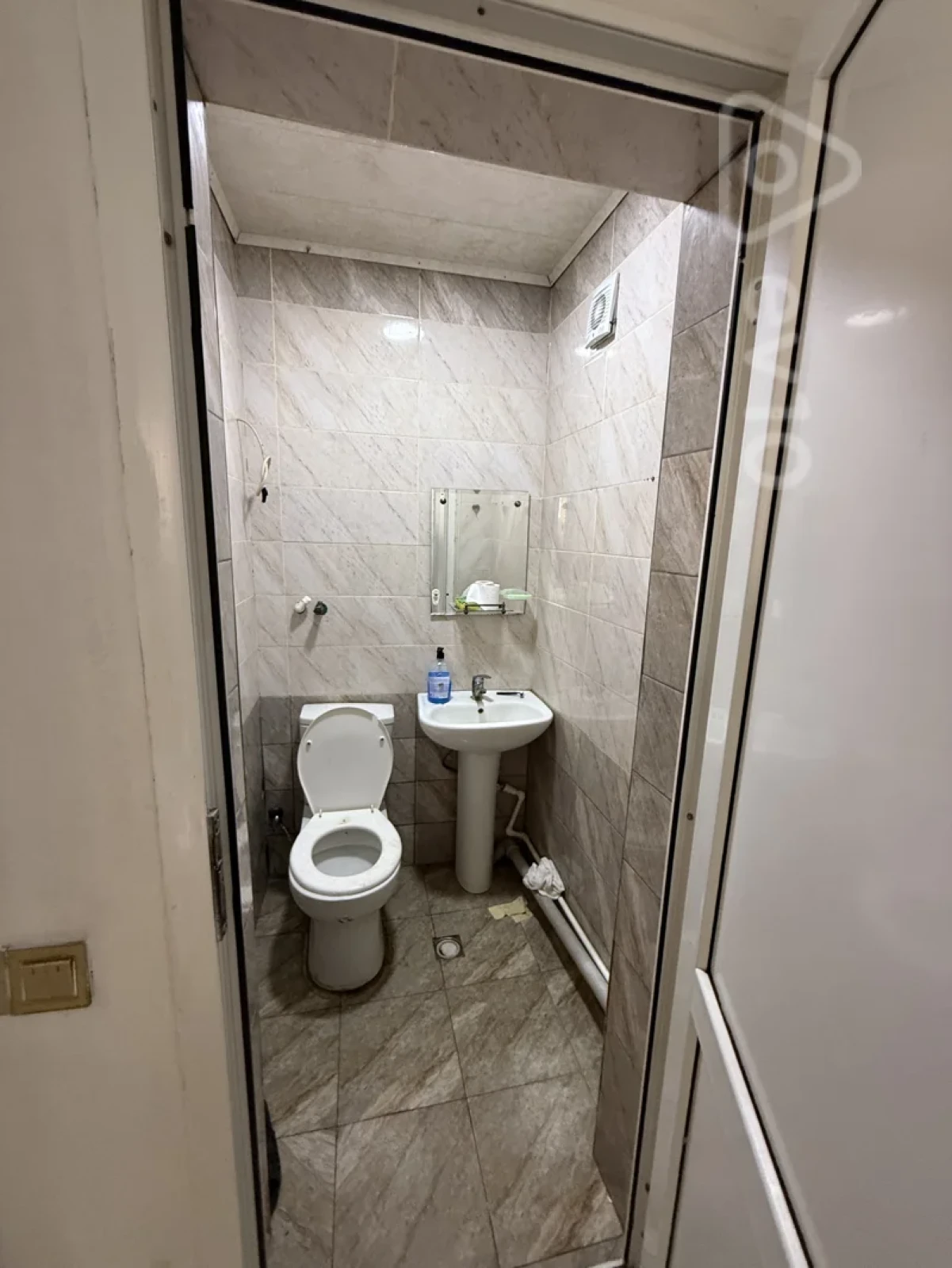 Satılır mənzil 47 m²