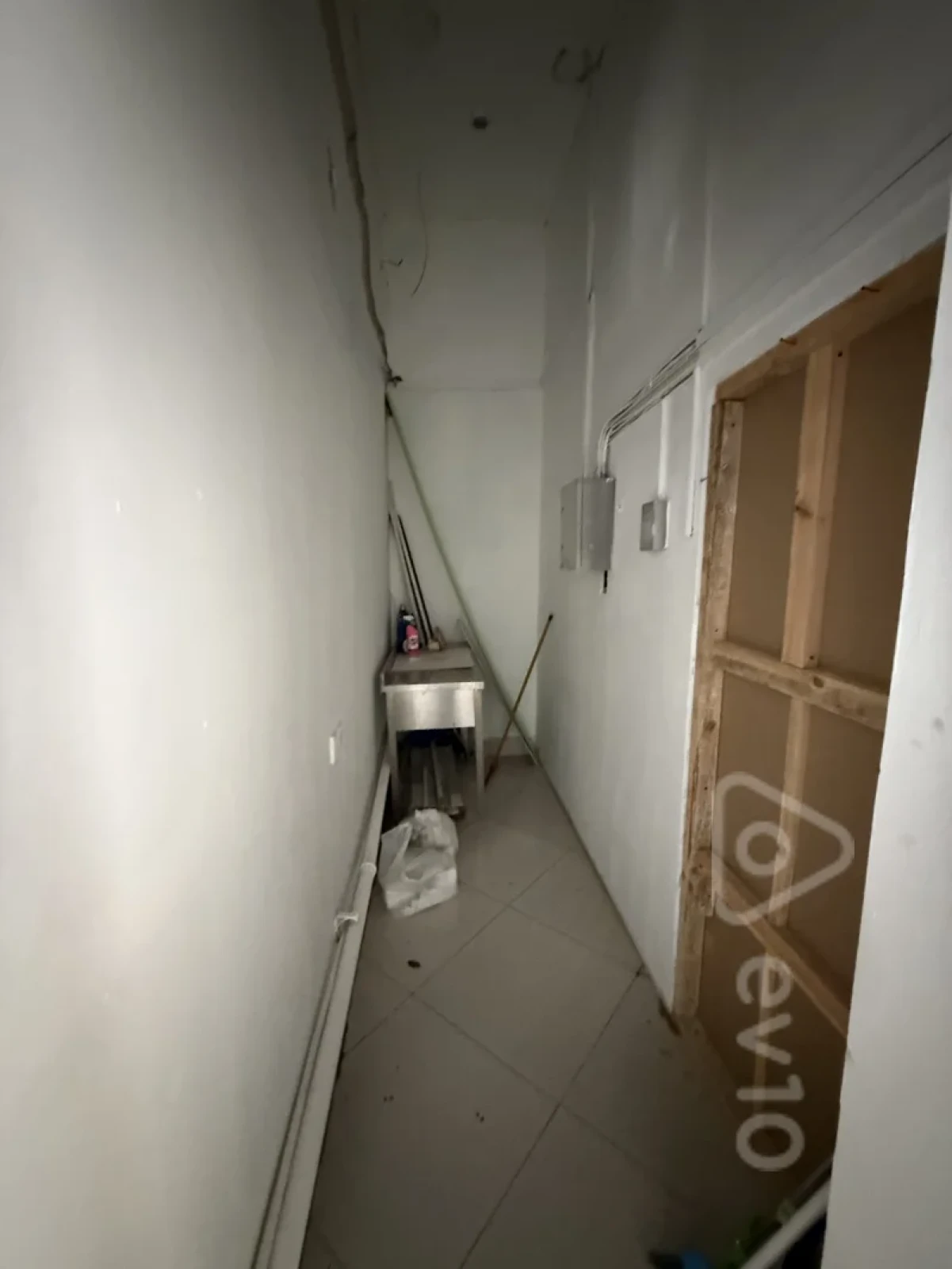 Satılır mənzil 47 m²