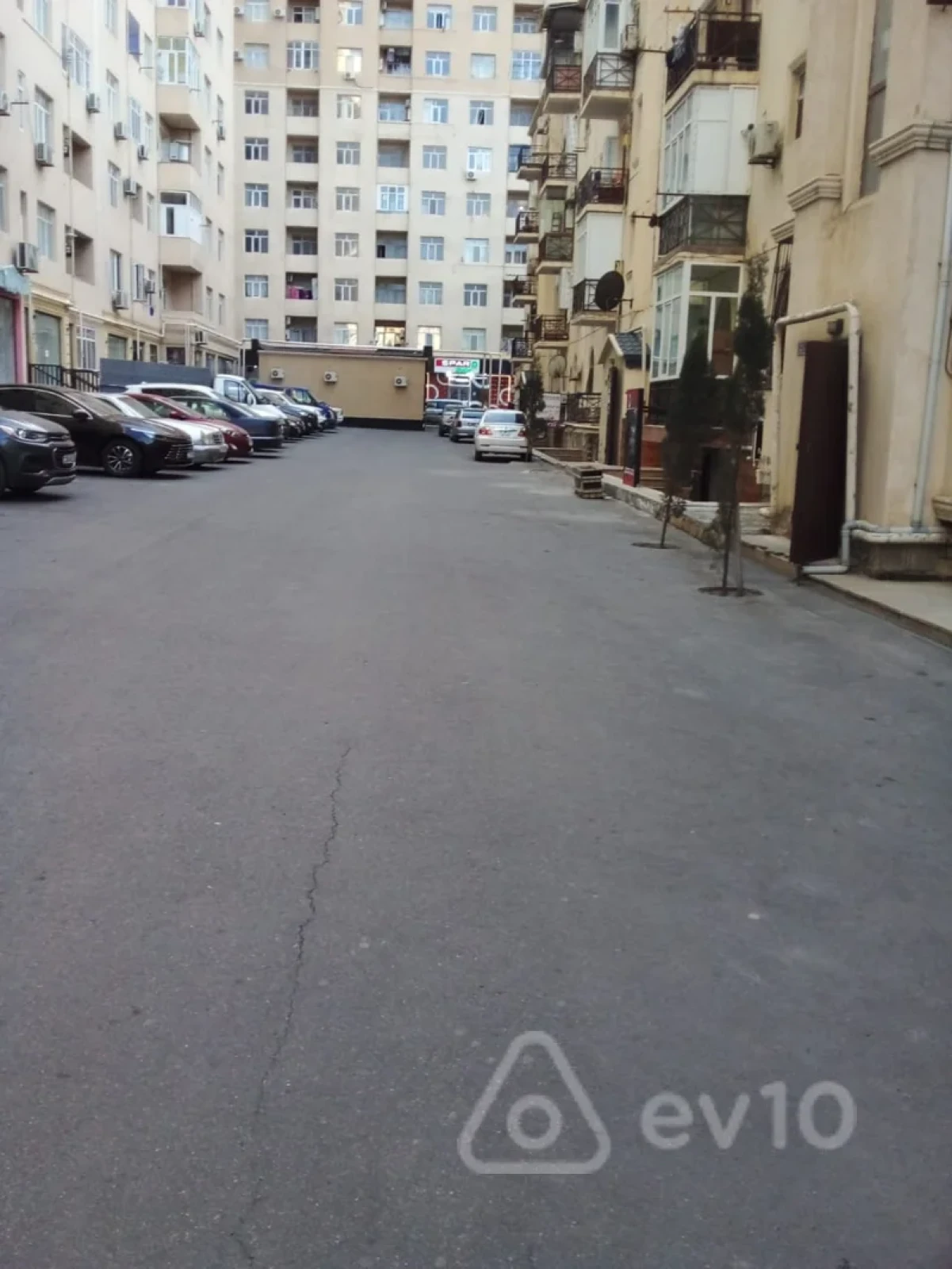 Kirayə verilir 1 otaqlı yeni tikili 36 m²