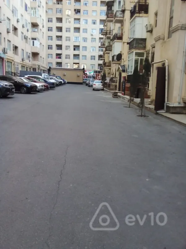 Kirayə verilir 1 otaqlı yeni tikili 36 m²