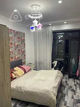 Kirayə verilir 2 otaqlı yeni tikili 65 m²