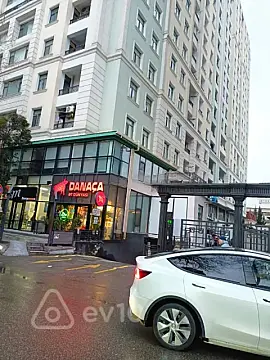 Kirayə verilir 2 otaqlı yeni tikili 96 m²