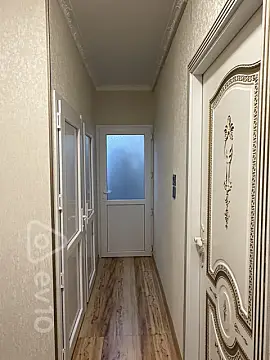 Satılır 2 otaqlı köhnə tikili 60 m²