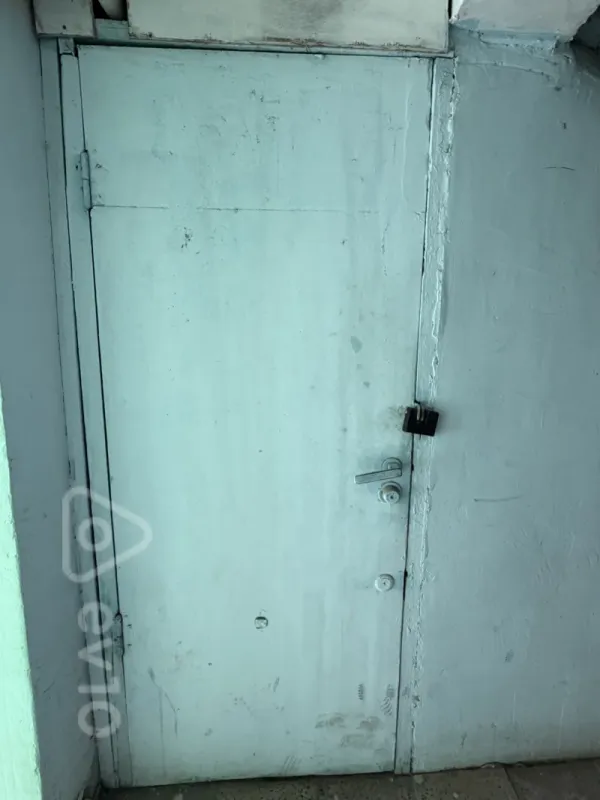 Satılır 2 otaqlı köhnə tikili 60 m²