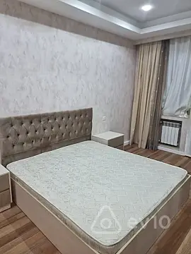 Kirayə verilir 3 otaqlı yeni tikili 120 m²