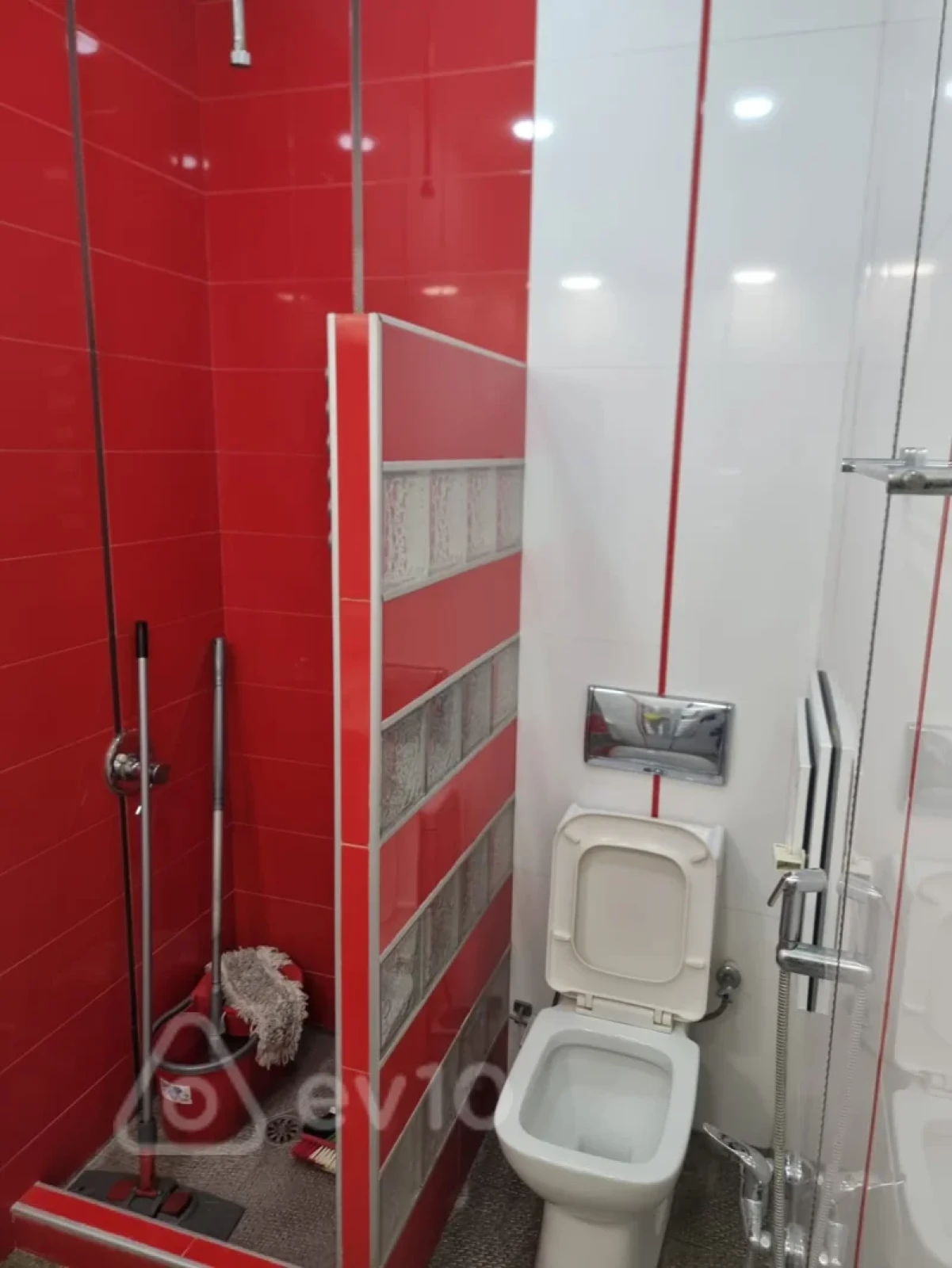 Kirayə verilir 3 otaqlı yeni tikili 120 m²