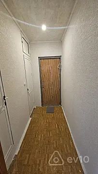 Kirayə verilir 2 otaqlı köhnə tikili 50 m²