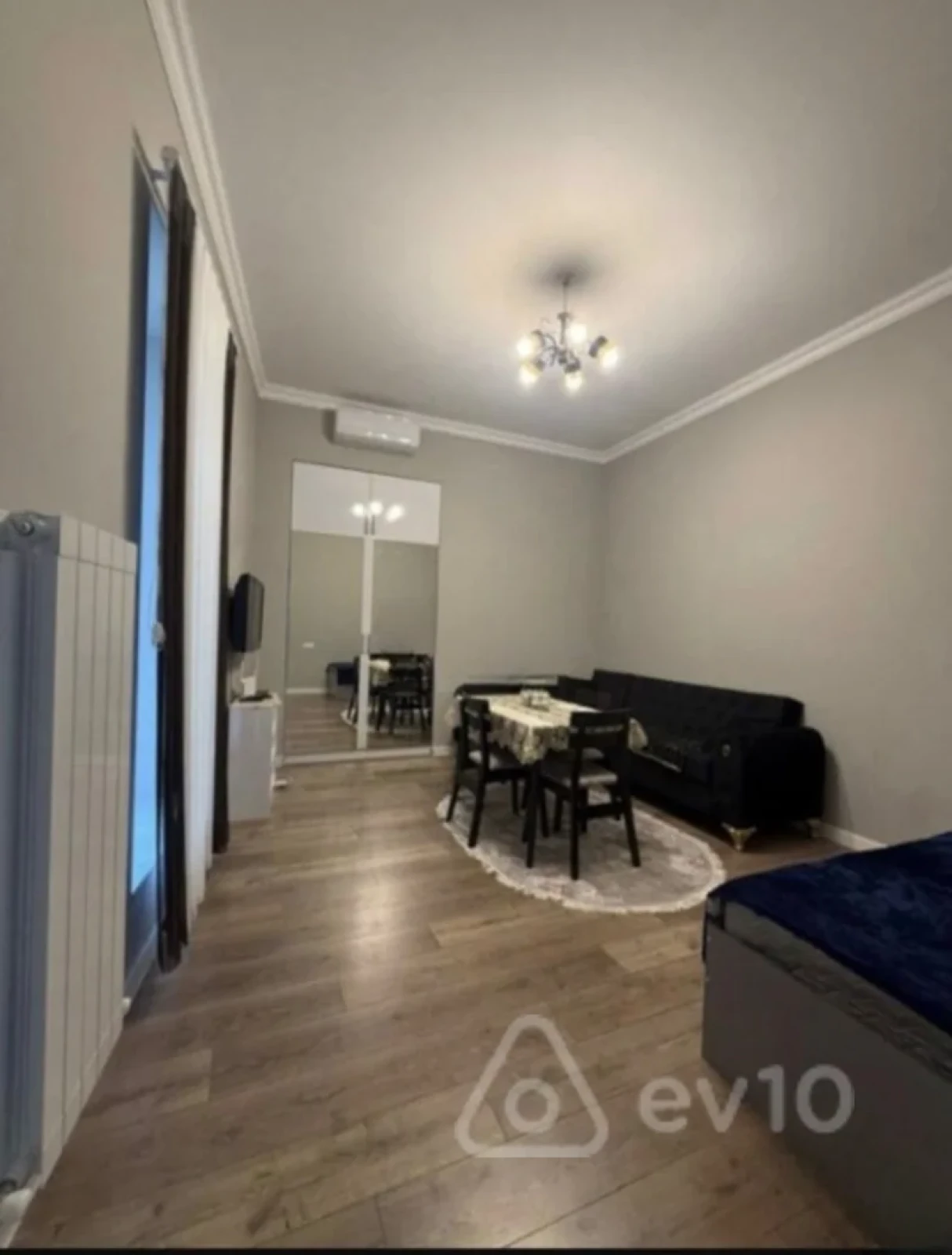 Kirayə verilir 1 otaqlı köhnə tikili 30 m²