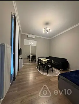Kirayə verilir 1 otaqlı köhnə tikili 30 m²