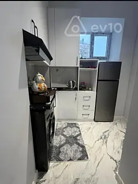 Kirayə verilir 1 otaqlı köhnə tikili 30 m²