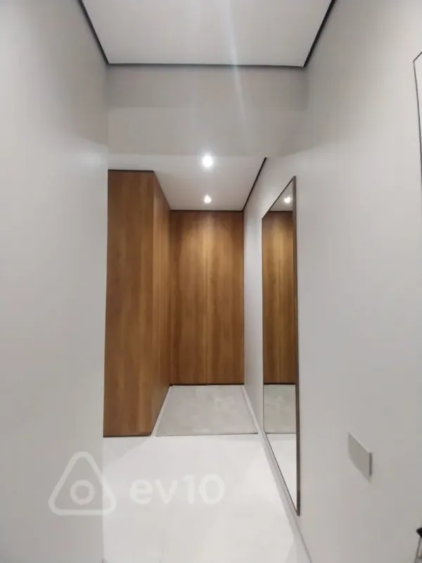 Satılır 3 otaqlı yeni tikili 108 m²