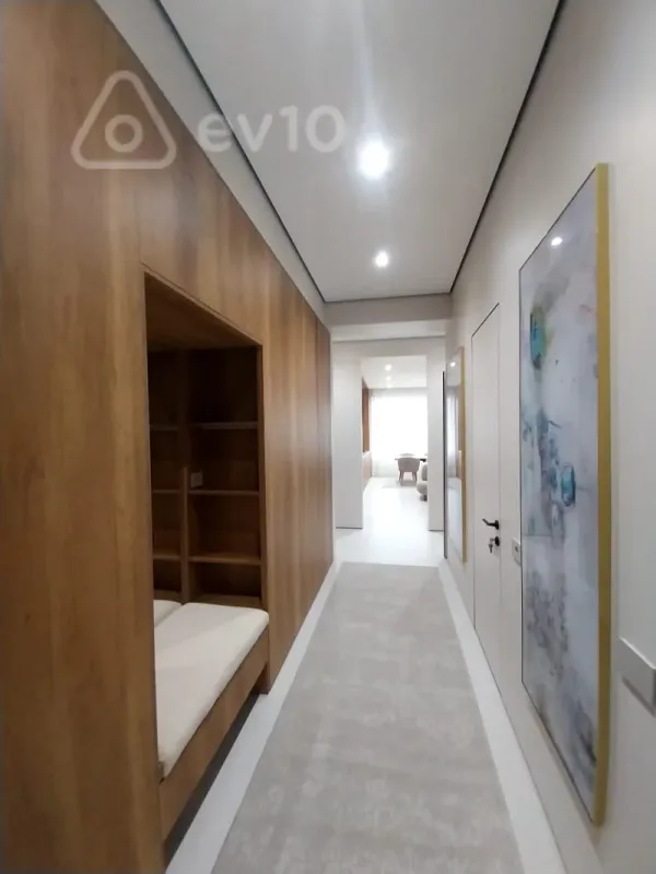Satılır 3 otaqlı yeni tikili 108 m²