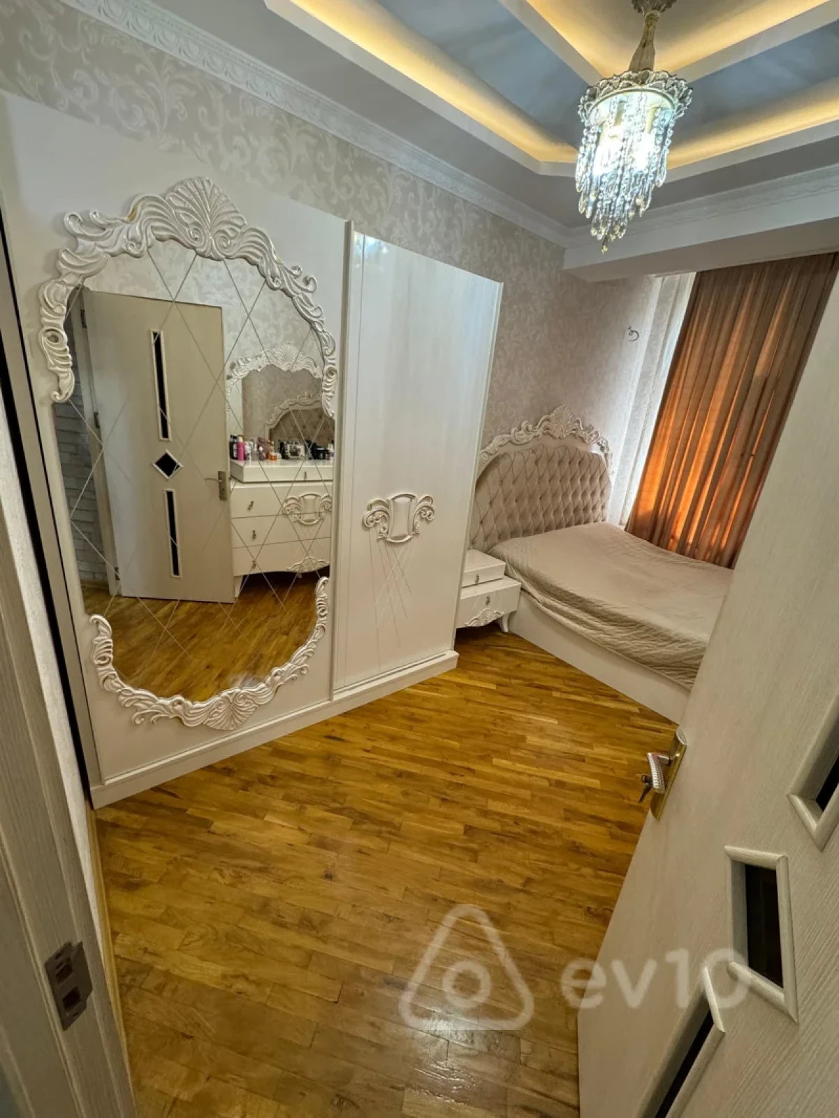 Satılır 3 otaqlı yeni tikili 54 m²