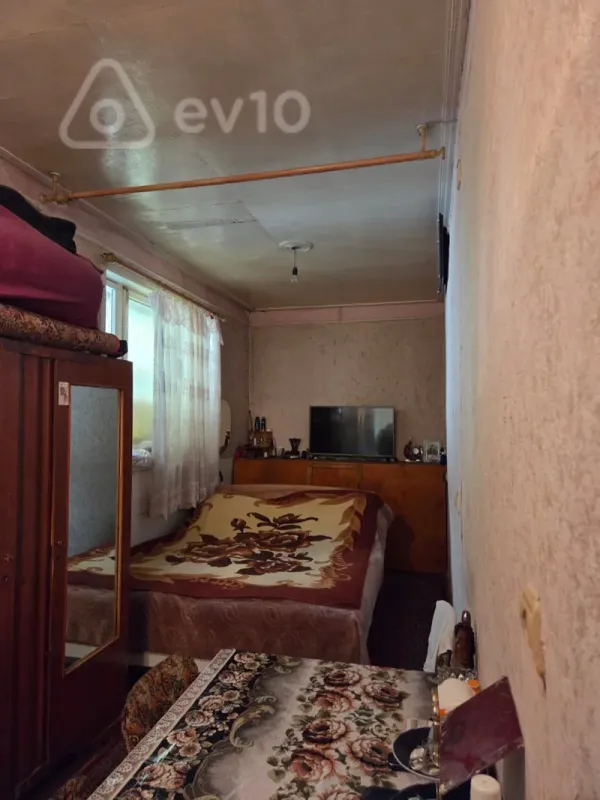 Satılır 1 otaqlı həyət evi 23 m²