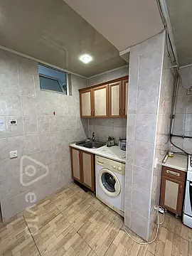 Kirayə verilir 3 otaqlı köhnə tikili 75 m²