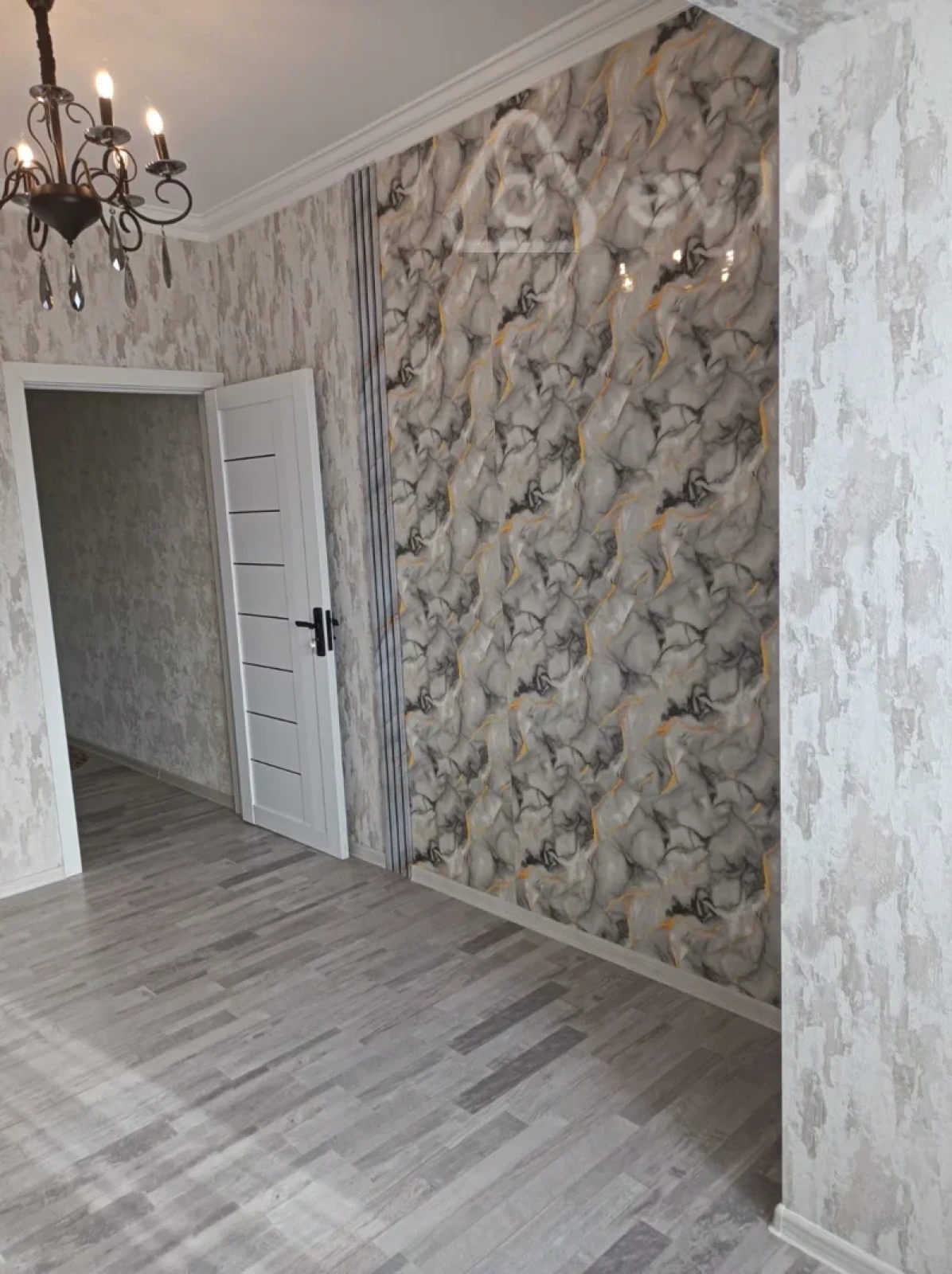 Satılır 2 otaqlı köhnə tikili 45 m²