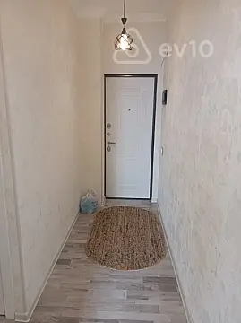 Satılır 2 otaqlı köhnə tikili 45 m²