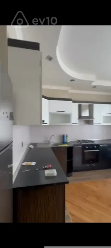 Kirayə verilir 2 otaqlı yeni tikili 90 m²
